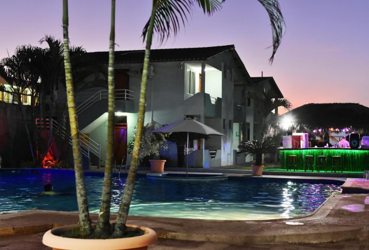 Siona Hotel Atacames Exterior photo