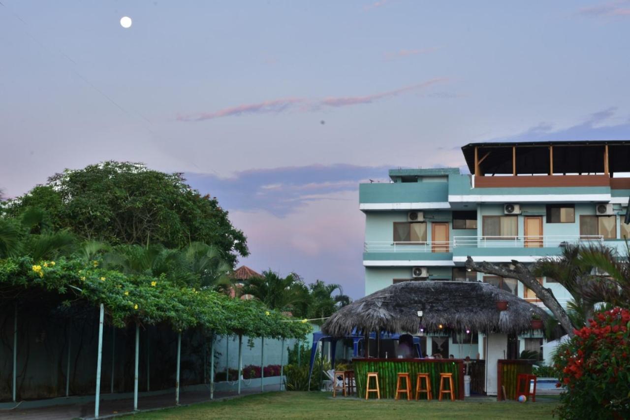Siona Hotel Atacames Exterior photo